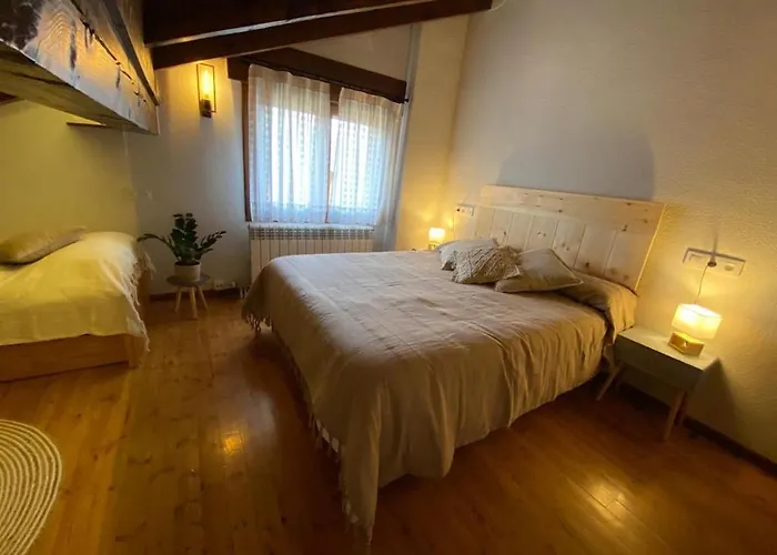 Atico En 公寓 利维亚